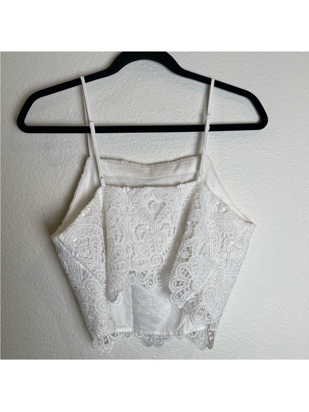 Abercrombie & Fitch White Lace Square-Neck Camisole - Picture 4 of 5